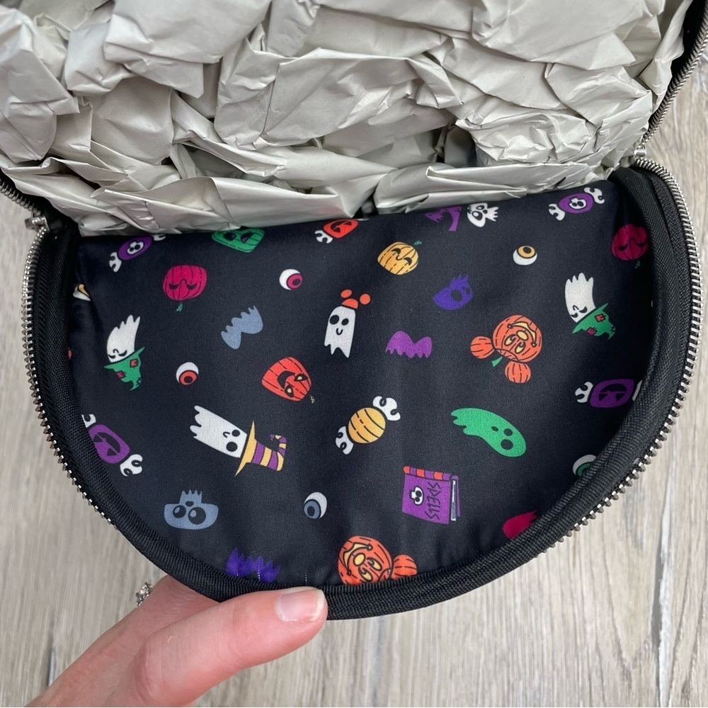 Disney Halloween Loungefly Backpack - Picture 7 of 8